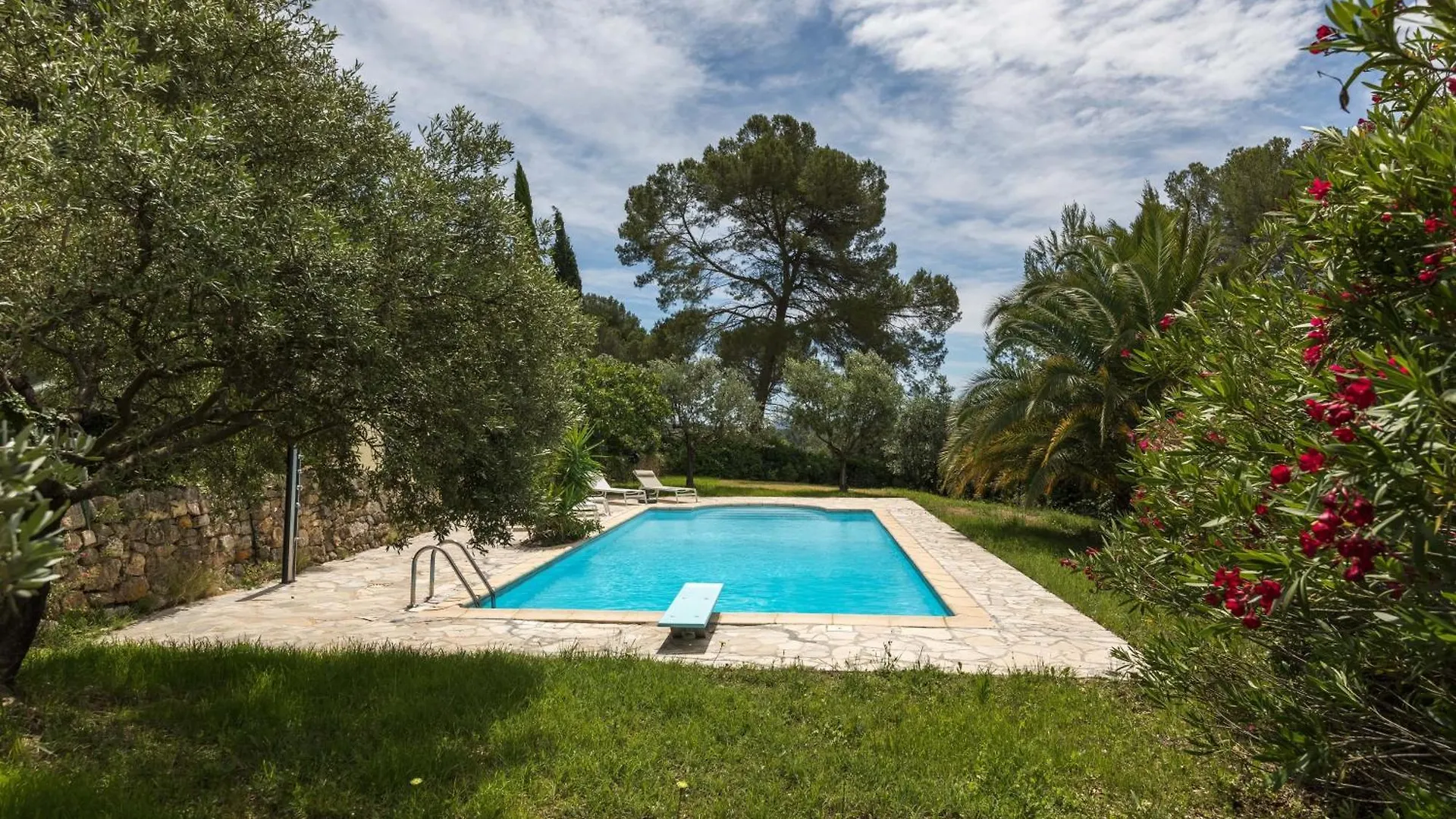 Le Maule Provencal - Belle Villa Avec Piscine ドラギニャン